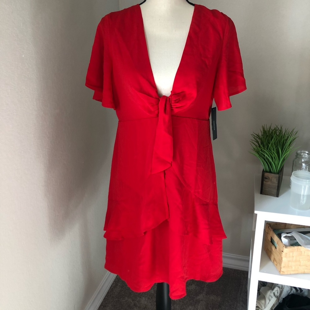 Lulus brand new red dress